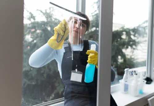 Nettoyage de vitres intérieures et extérieures à Jandun